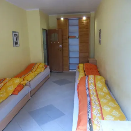 Iwona - Budget With Private Bathrooms Ubytování v soukromí
