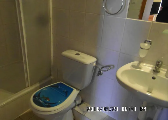 Iwona - Budget With Private Bathrooms * סופוט